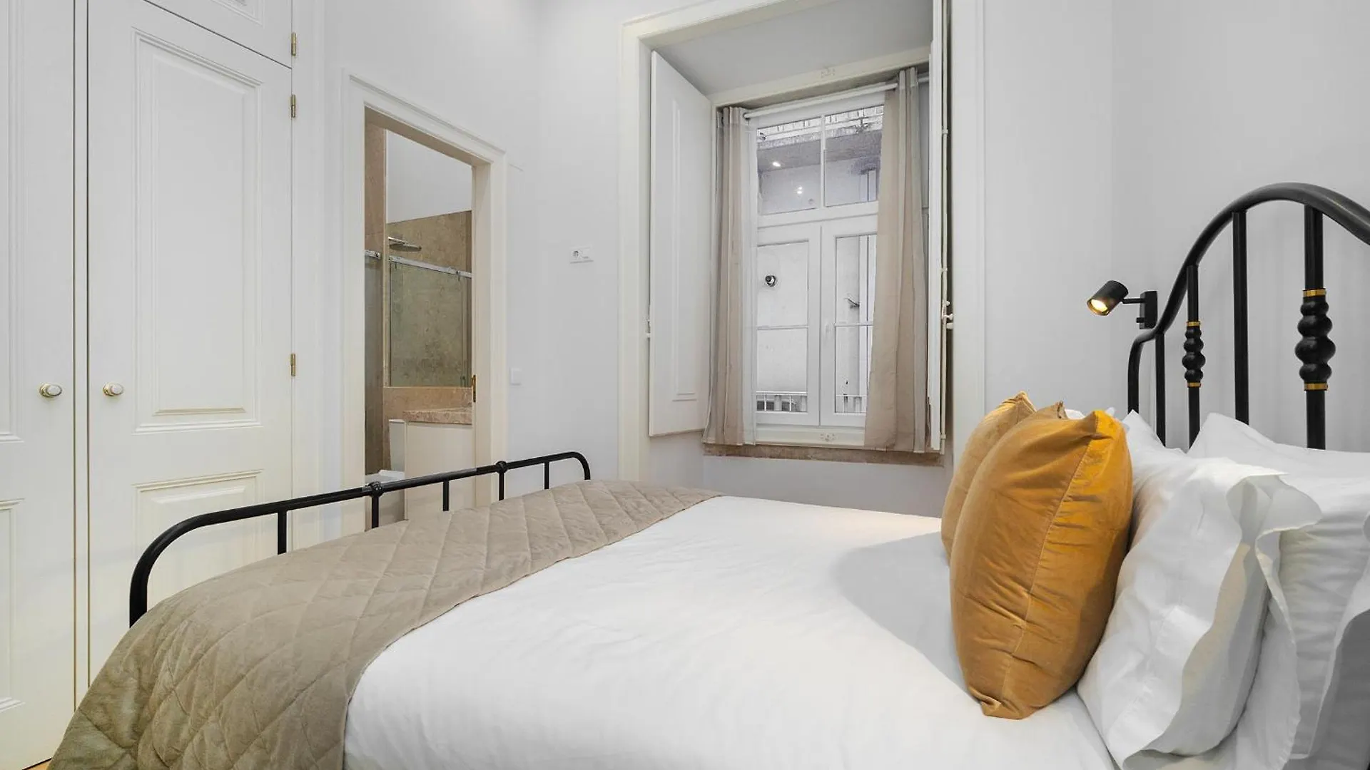 Whome Elegant Stay In Lisbons Historic Downtown 0*, Lisbon Portugal