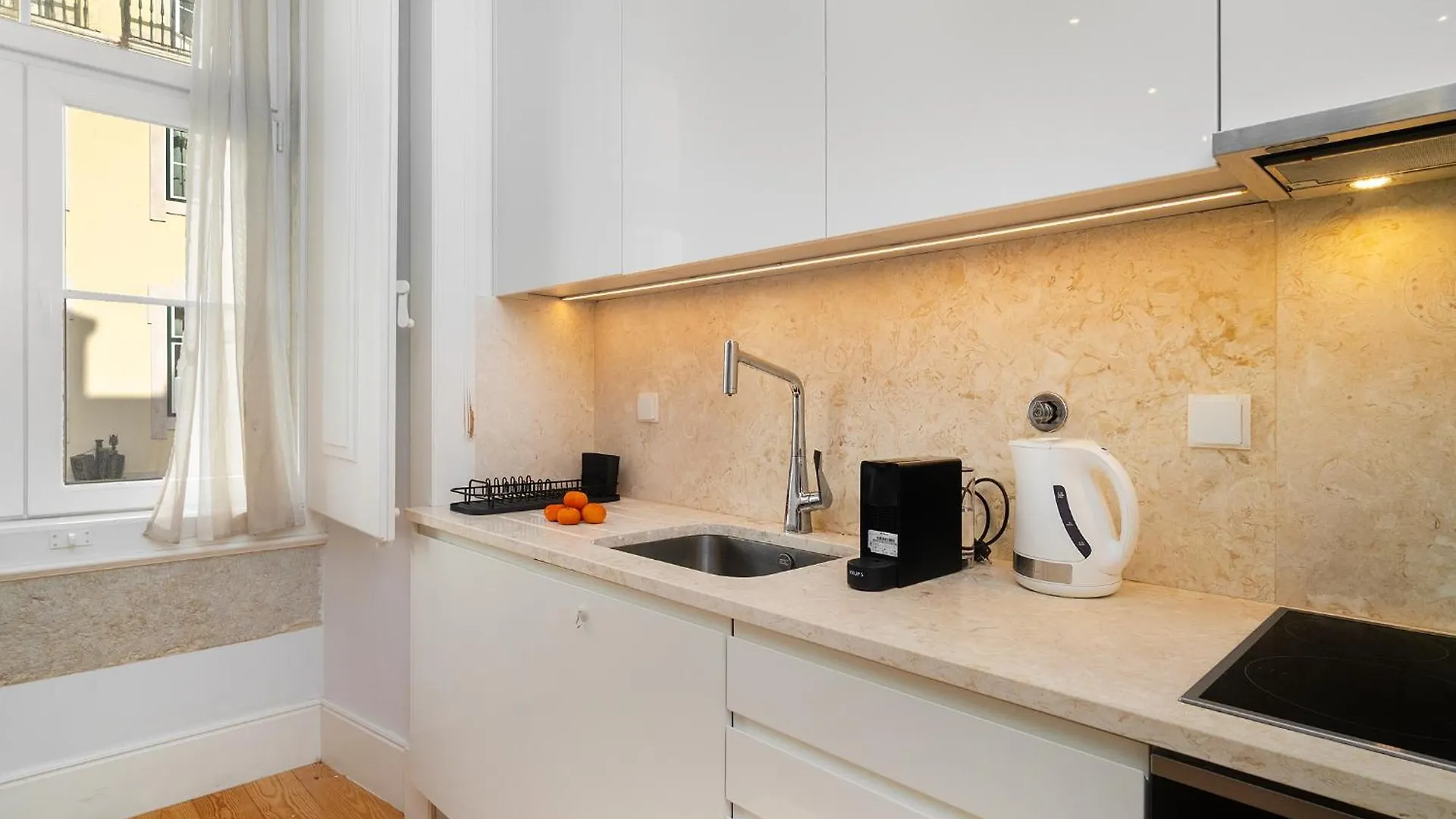 Whome Elegant Stay In Lisbons Historic Downtown 0*, Lisbon